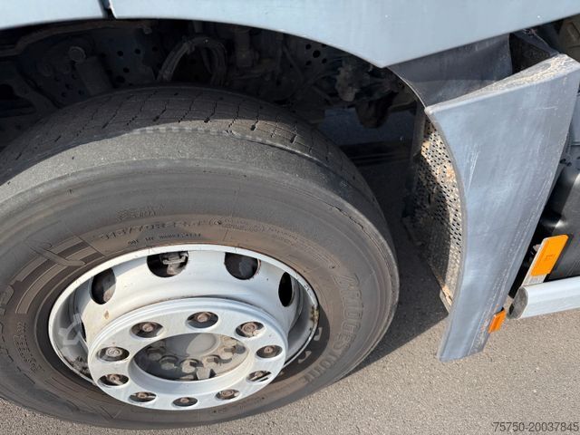 Garbage truck MERCEDES-BENZ Antos 2533 Seitenlader HS SL- VK- F