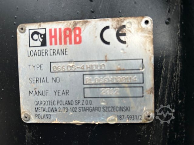 Autokranwagen FUSO Canter 7C18 Pritsche + HIAB 066 Kran