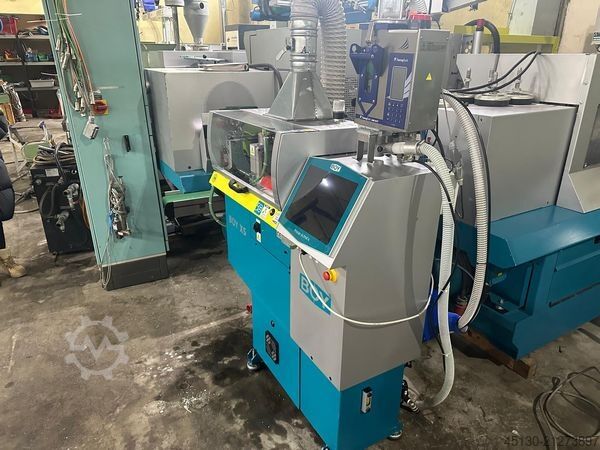 Injection molding machine Boy XS