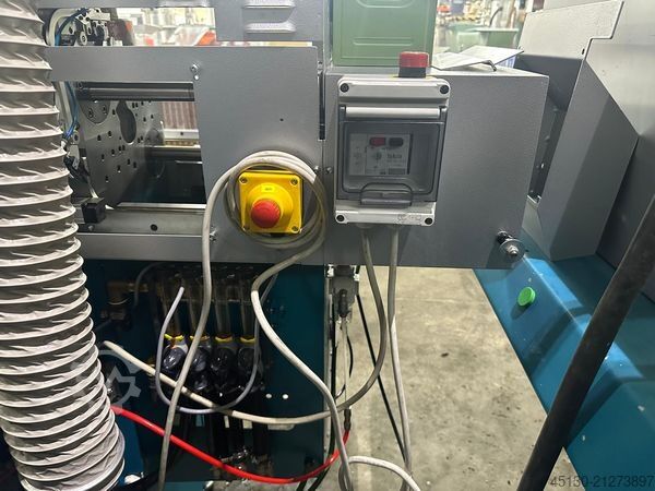 Injection molding machine Boy XS