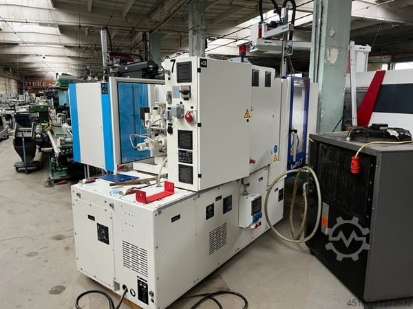 Injection molding machine Krauss Maffei KM 35-55 CX