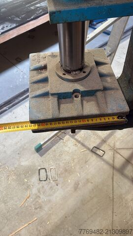 Sistema de Prensado de Cerchas de Techo  