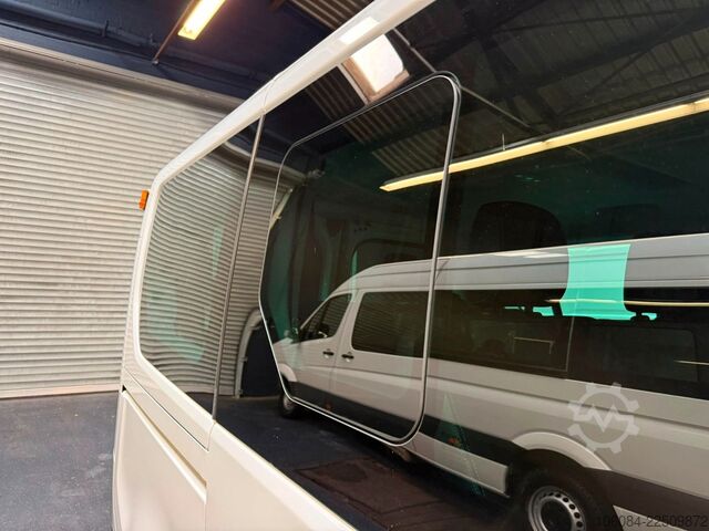 Minibus RENAULT Trafic Style Life 8 Sitze Klima Tempomat LED
