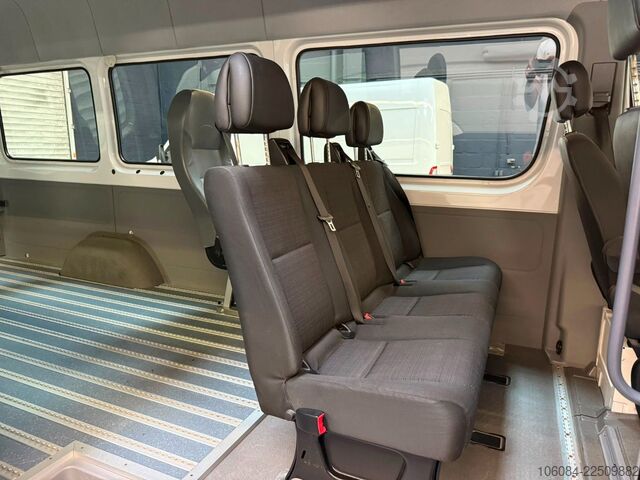 Minibus VW Crafter Kombi MAXI 6 Sitze KLIMA STHZ AHK 1.Hand