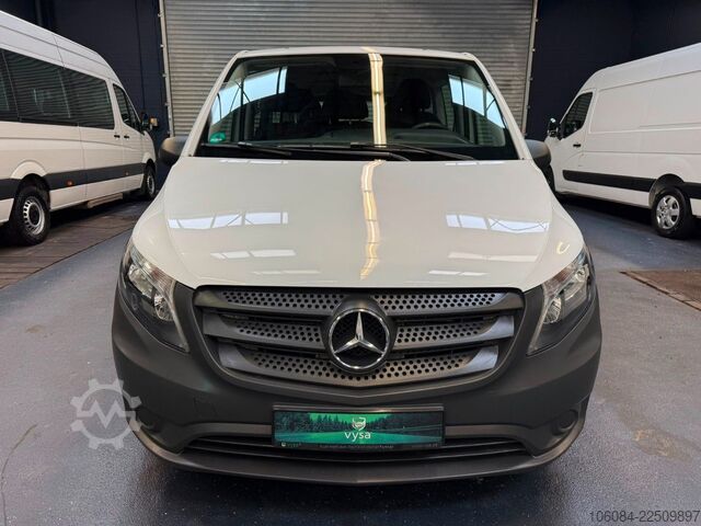 Minibus MERCEDES-BENZ Vito 109 Tourer Lang 9 Sitze Klima Tempomat
