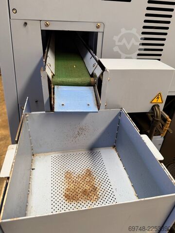 CNC tokarilicko-glodački centar DOOSAN Puma TT1800 SY
