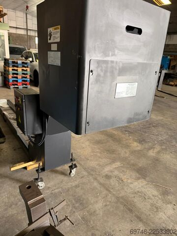 CNC tokarilicko-glodački centar DOOSAN Puma TT1800 SY