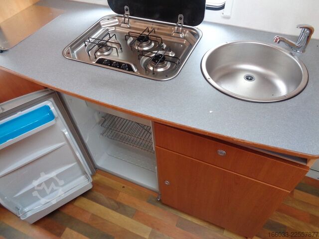 Karvan SUNLIGHT Capron C44D *Vorzelt*