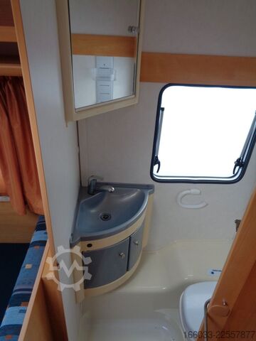 Karvan SUNLIGHT Capron C44D *Vorzelt*