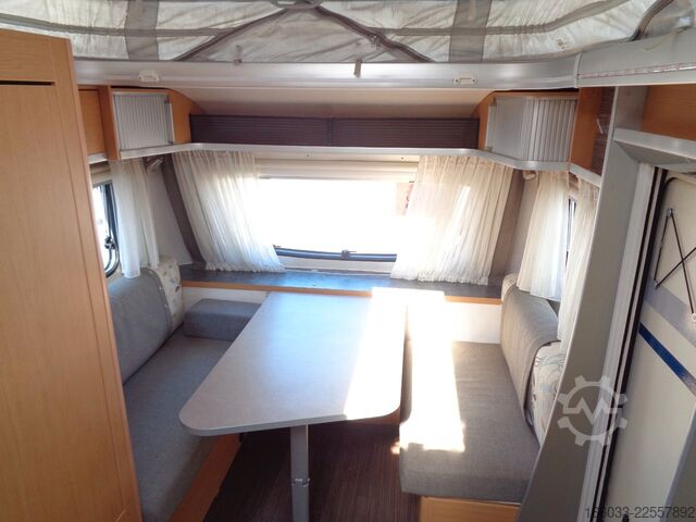 Karvan HYMER/ERIBA Feeling 425 *Markise*