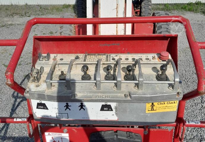 Teleszkópos platform Aichi SP 14CJ
