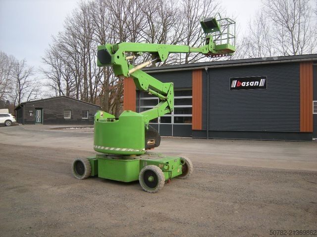 Radna platforma JLG JLG N40 E  Gelenkteleskoparbeitsbühne 14 m