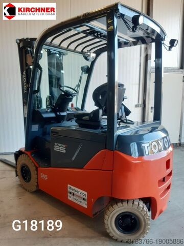 Elektro 4 Rad-Stapler Toyota 8FBMKT25