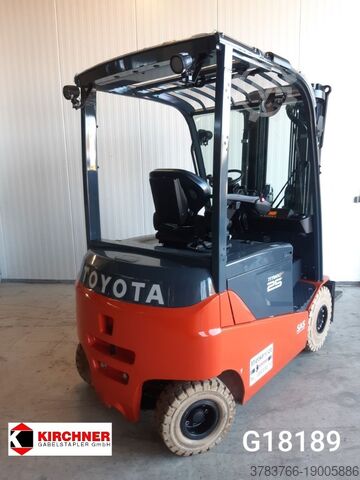 Elektro 4 Rad-Stapler Toyota 8FBMKT25