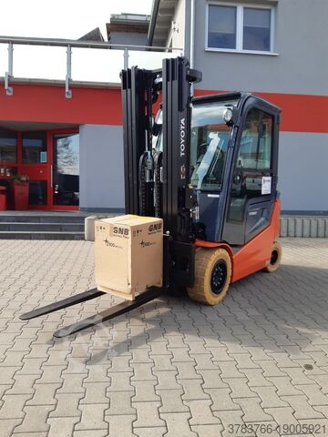 Elektro 4 Rad-Stapler Toyota 9FBH25T