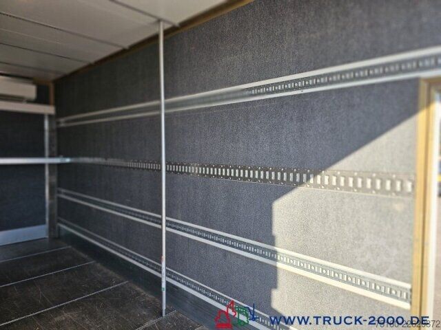 বক্স ট্রাক MAN TGX 18.360 Spezial Kunst+Möbeltransp mit Kühlung