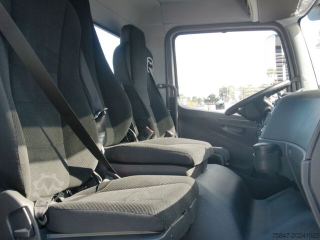 Autocamion basculabil trilateral Mercedes-Benz Atego 1530 K  Meiller 2x AHK