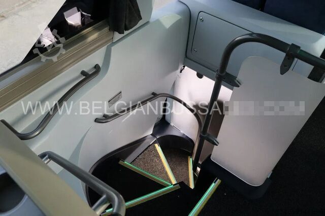 Dvoj-poschodový Neoplan Skyliner L New Model / P06/ TDX27  Astromega / ...
