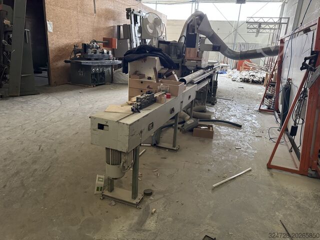 Centre d’usinage CNC pour fenêtres WEINIG UNICONTROL 10