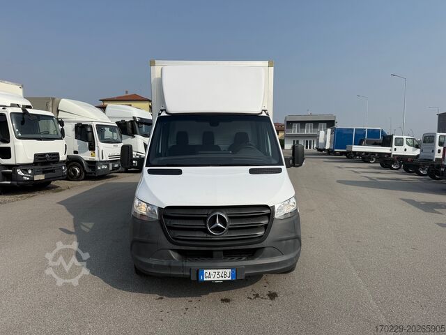 Camionnette à caisse Mercedes-Benz SPRINTER 314