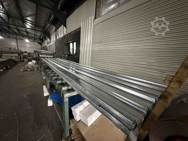 Roll forming line  