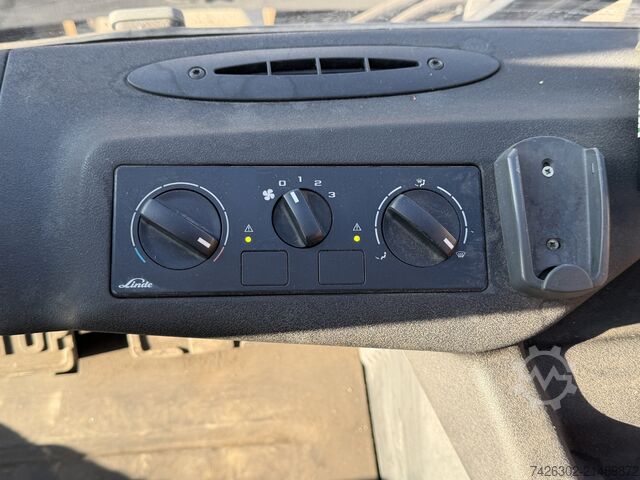 フォークリフト Linde E80-10/900