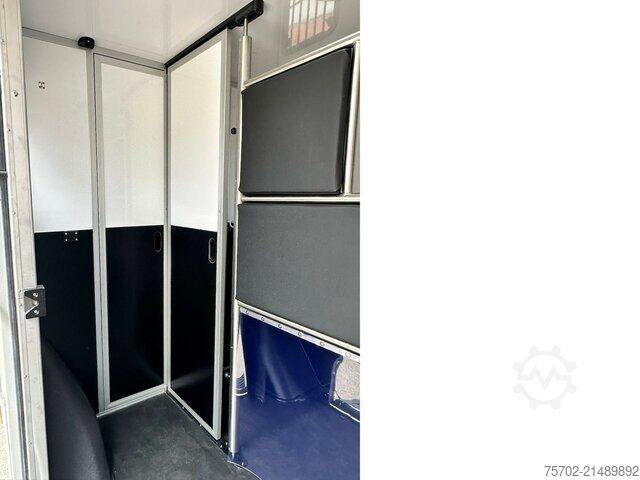 Βαν Renault Master Haras 1-2 Pferde