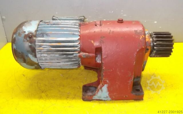 Gear motor 0.25 kW 13 rpm Baumüller II/D34/8