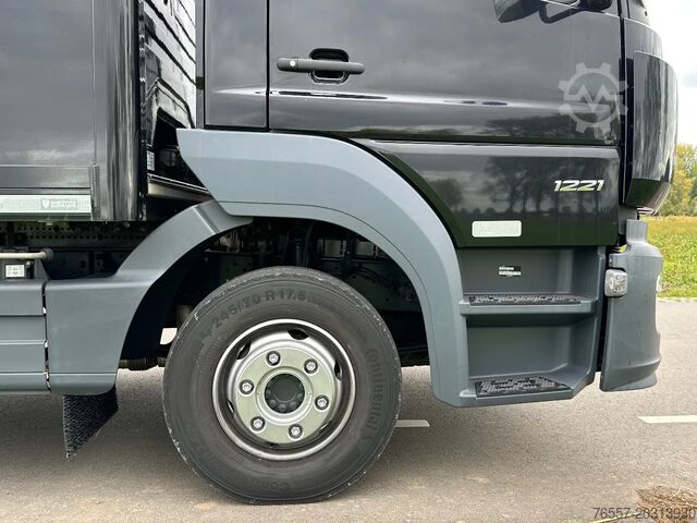 Suitcase JUNGE FAHRZEUGBAU GMBH ATEGO ATEGO1221L. EURO6.  2021