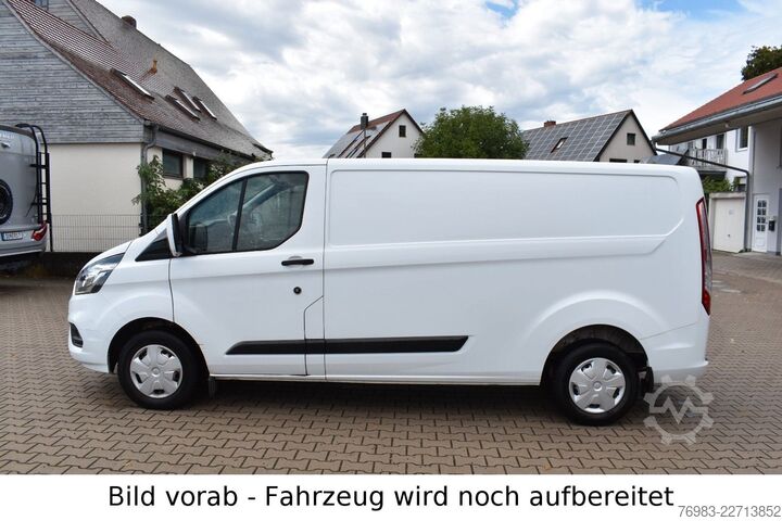 Kaubik FORD Transit Custom 2,0 EcoBlue Kasten 300 L2H1 Trend