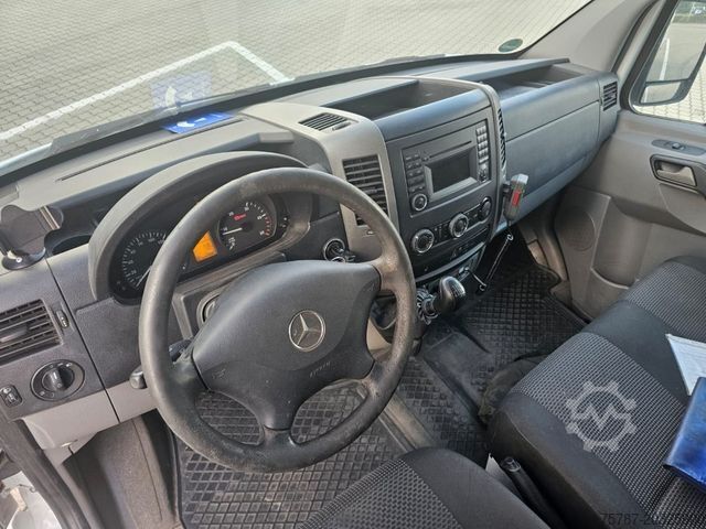 Dodávka s vysokou strechou MERCEDES-BENZ 313 CDI maxi lang & hoch, Anhängerkupplung,Klima