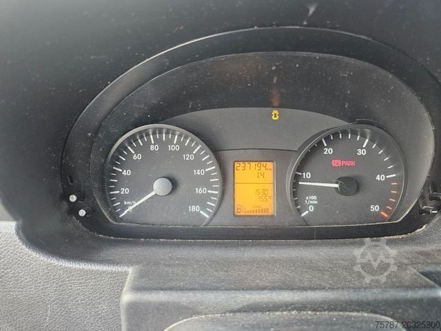 Dodávka s vysokou strechou MERCEDES-BENZ 313 CDI maxi lang & hoch, Anhängerkupplung,Klima