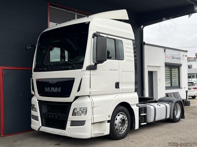 Yüksek hacimli çekici MAN TGX 18.440 XLX MEGA Klimaauto Motorbremse 2xTank