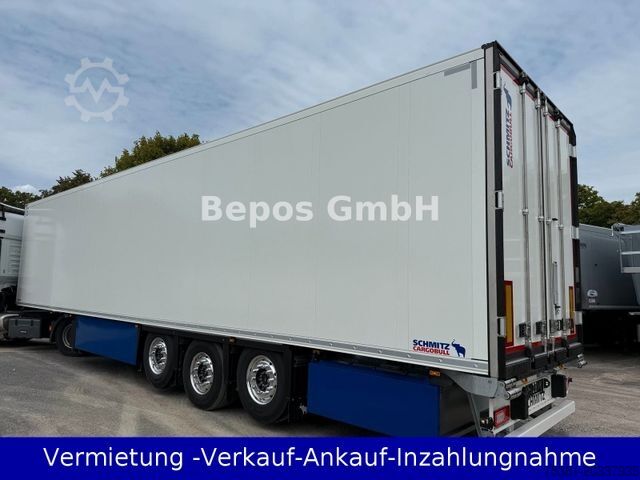 फ्रिज सेमीट्रेलर SCHMITZ CARGOBULL SKO 24/L-13.4Carrier Blumen-Doppelstock-Bi-Temp