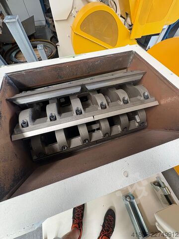 Cutting Mill NEUE HERBOLD SM 600/1000-S7-2