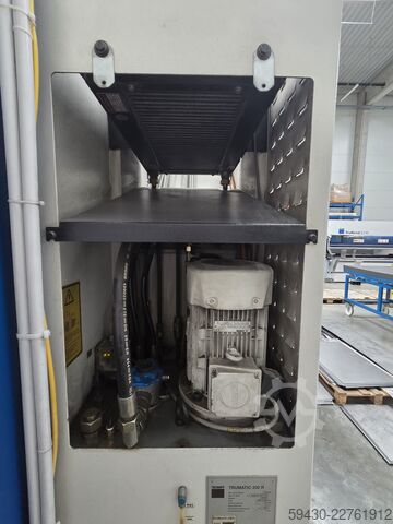 Prensa de puncionamento TRUMPF TruMatic 200 R