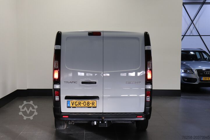 شاحنة بوكس Renault Trafic 2.0 dCi 120PK L2 - EURO 6 - Airco - Crui...
