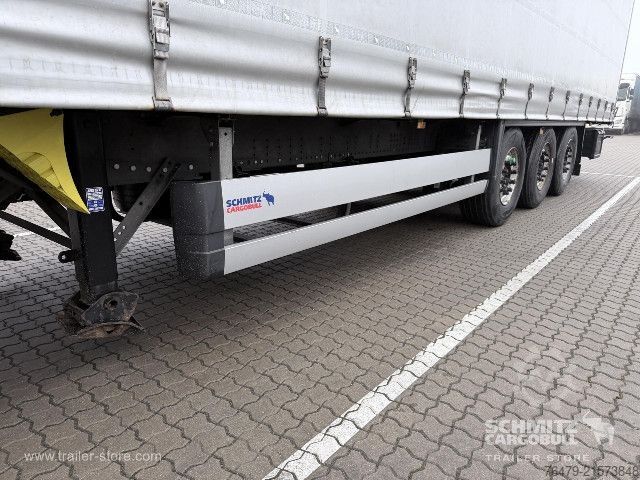 Otvorený náves s plachtou Schmitz Cargobull Curtainsider Standard