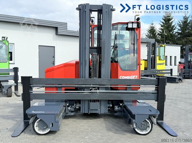 Wózek widłowy czterokierunkowy Combilift C3000ET TRIPLEX 5940 WIDE FORK POSITIONE