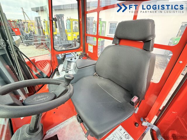 Wózek widłowy czterokierunkowy Combilift C3000ET TRIPLEX 5940 WIDE FORK POSITIONE