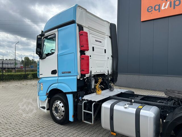 Standard SZM Mercedes-Benz Actros ACTROS 1846L / EURO-6E / ADR / PTO