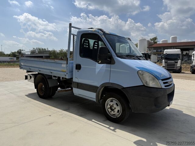 덤프 밴 Iveco Daily 35C15K Kipper 4x2 Euro4
