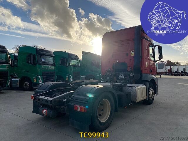 Standar-SZM Mercedes-Benz Actros 1842