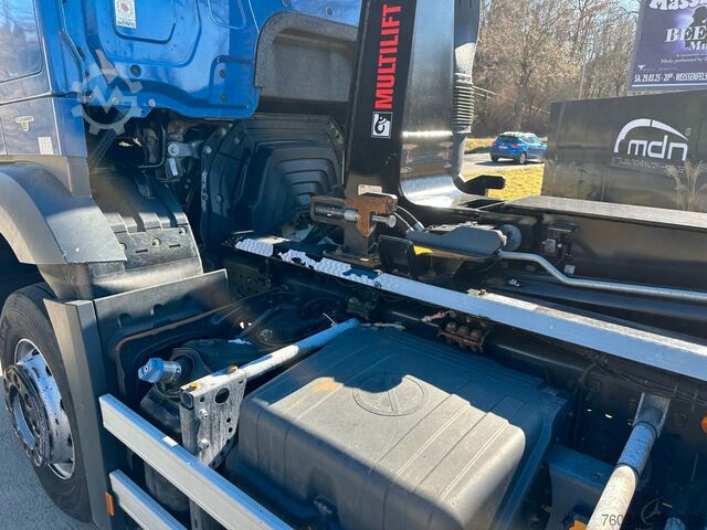 Abrollkipper MERCEDES-BENZ Arocs 1832 4x2 Abrollkipper AHK 35to