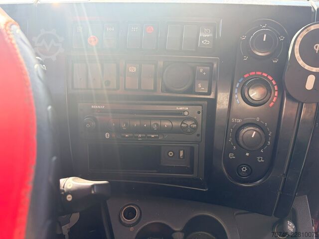 Truk bak datar dengan terpal RENAULT MIDLUM 290 DXI / SCHLAFKABINE / EURO 5