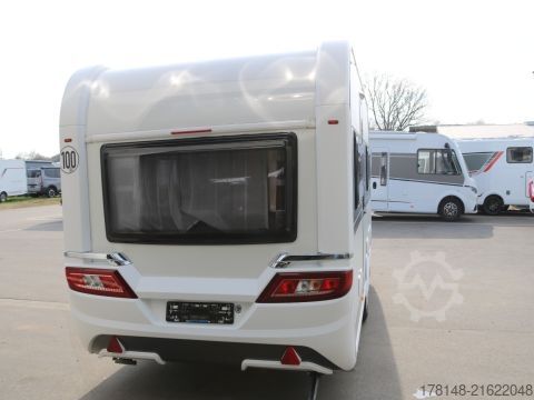 Caravan Hobby DE LUXE EDITION 460 UFe