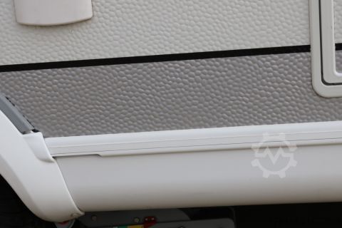 Caravan Hobby DE LUXE EDITION 460 UFe