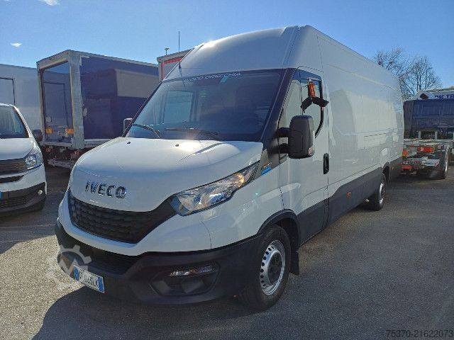 Panel van IVECO DAILY 35S16 - 4100