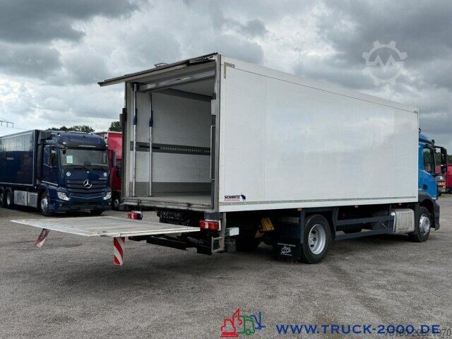Kamion s sandukom Mercedes-Benz Antos 1830 Isolierter Koffer 7.40m LBW 1.5t.