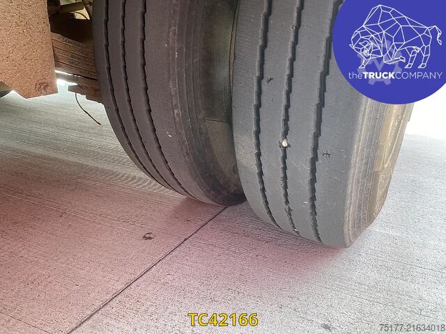 Semi low-loader castera 